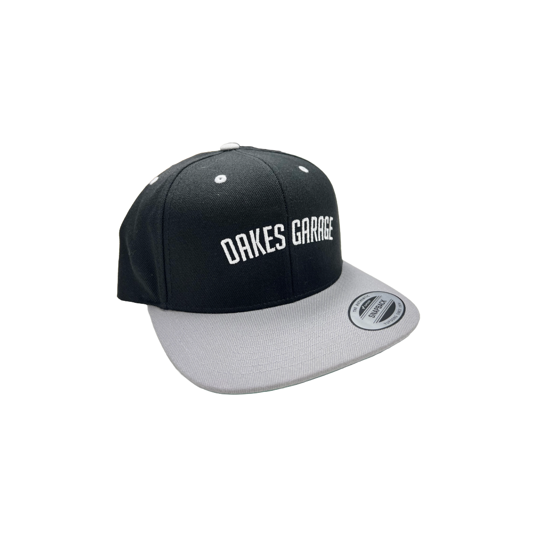 Oakes Garage Snap back - Black w/Silver Brim