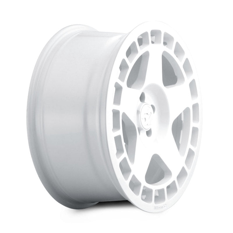 Turbomac / 18x8.5 / 5x112 / 45mm / Rally White Wheel